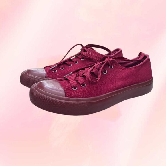 Dark burgundy converse like sneakers - Picture 2 of 4